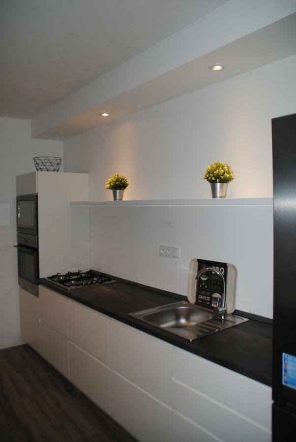 Apartman U Lesa Apartment Ratiskovice Bagian luar foto